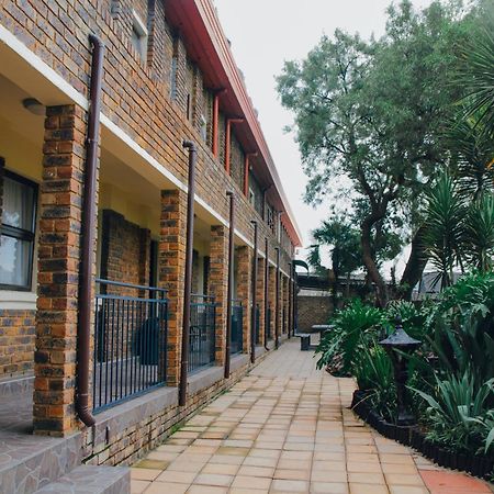 Towers Lodge Boksburg Buitenkant foto