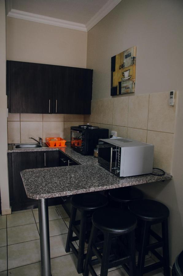 Towers Lodge Boksburg Buitenkant foto