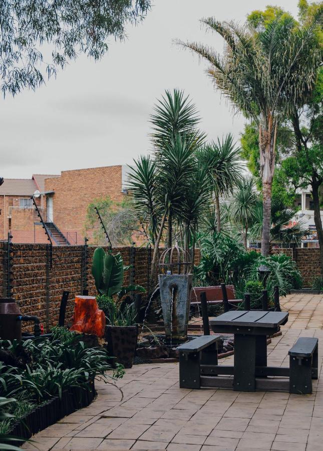 Towers Lodge Boksburg Buitenkant foto
