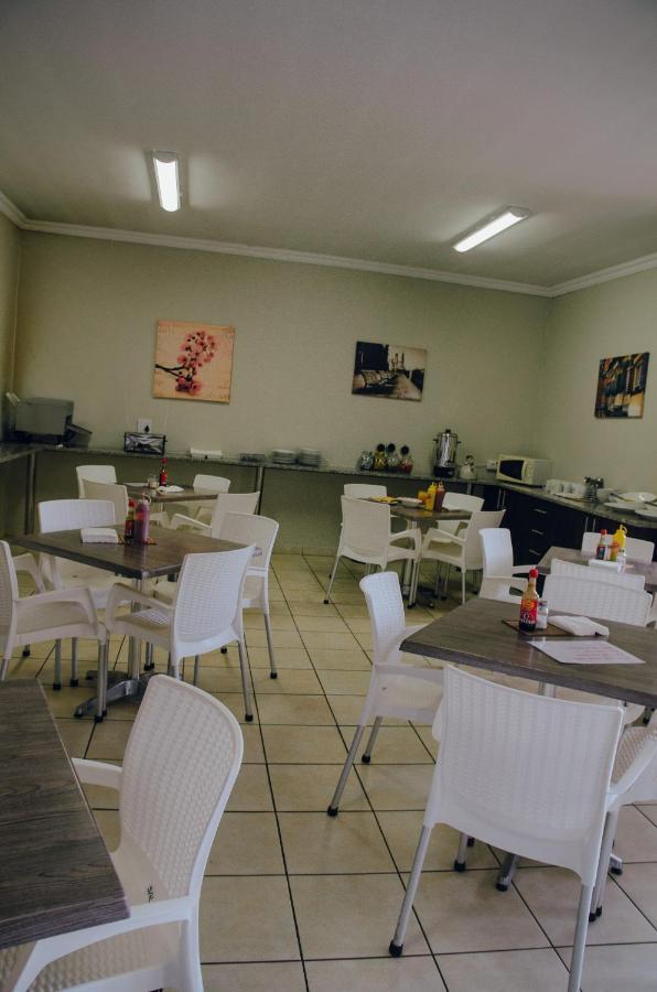 Towers Lodge Boksburg Buitenkant foto