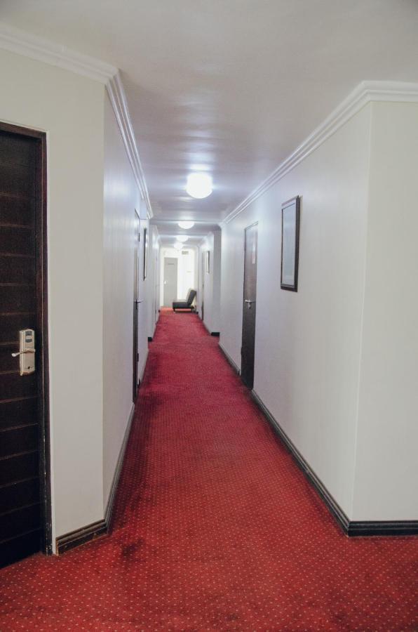 Towers Lodge Boksburg Buitenkant foto