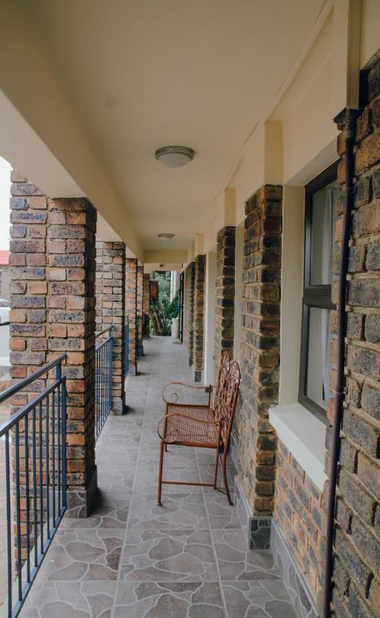 Towers Lodge Boksburg Buitenkant foto