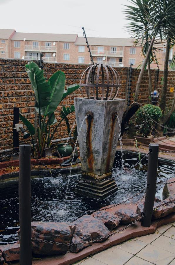 Towers Lodge Boksburg Buitenkant foto