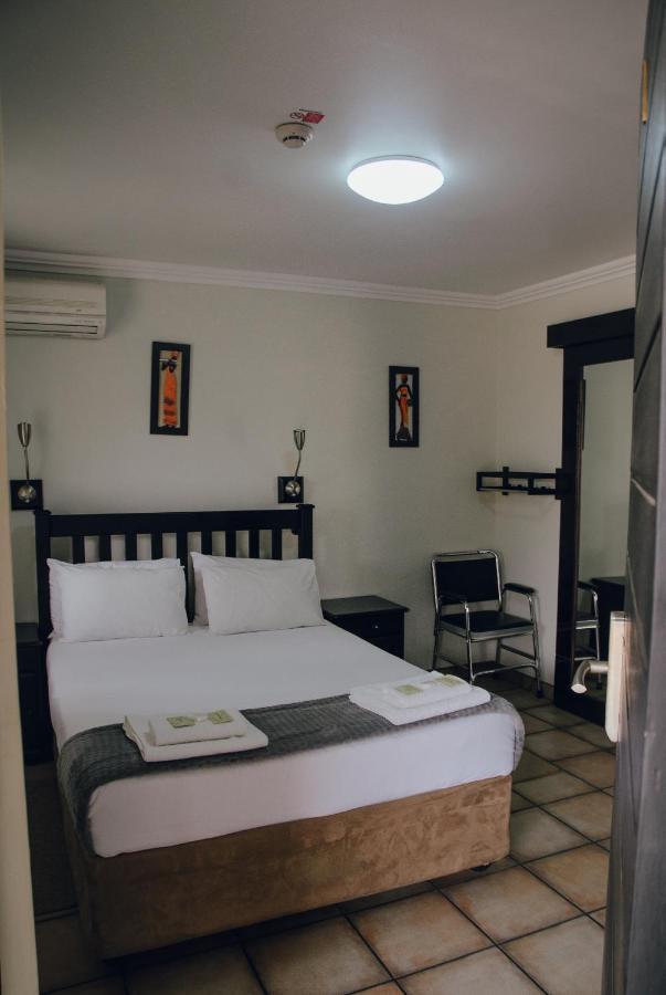 Towers Lodge Boksburg Buitenkant foto